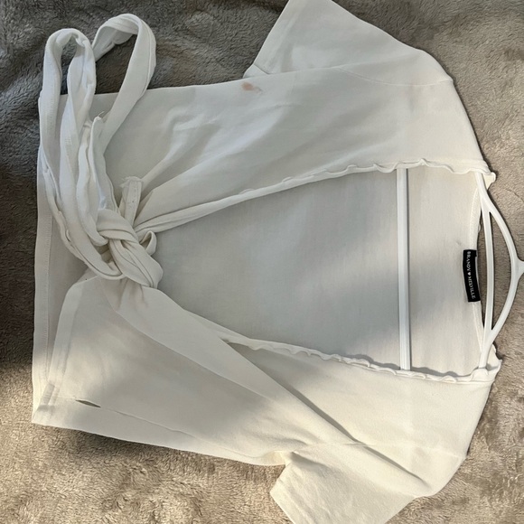 brandy wrap top. - Picture 2 of 3